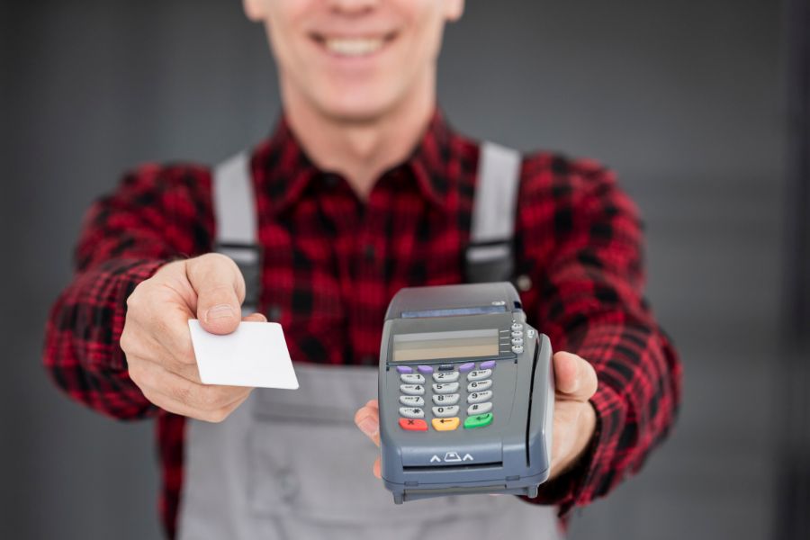 Commercetools vs Shopify